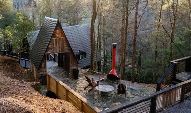 Nestled in the peaceful North Georgia forest, near the beautiful Fightingtown Creek is the uniquely designed AFrame of Style luxury cabin. 